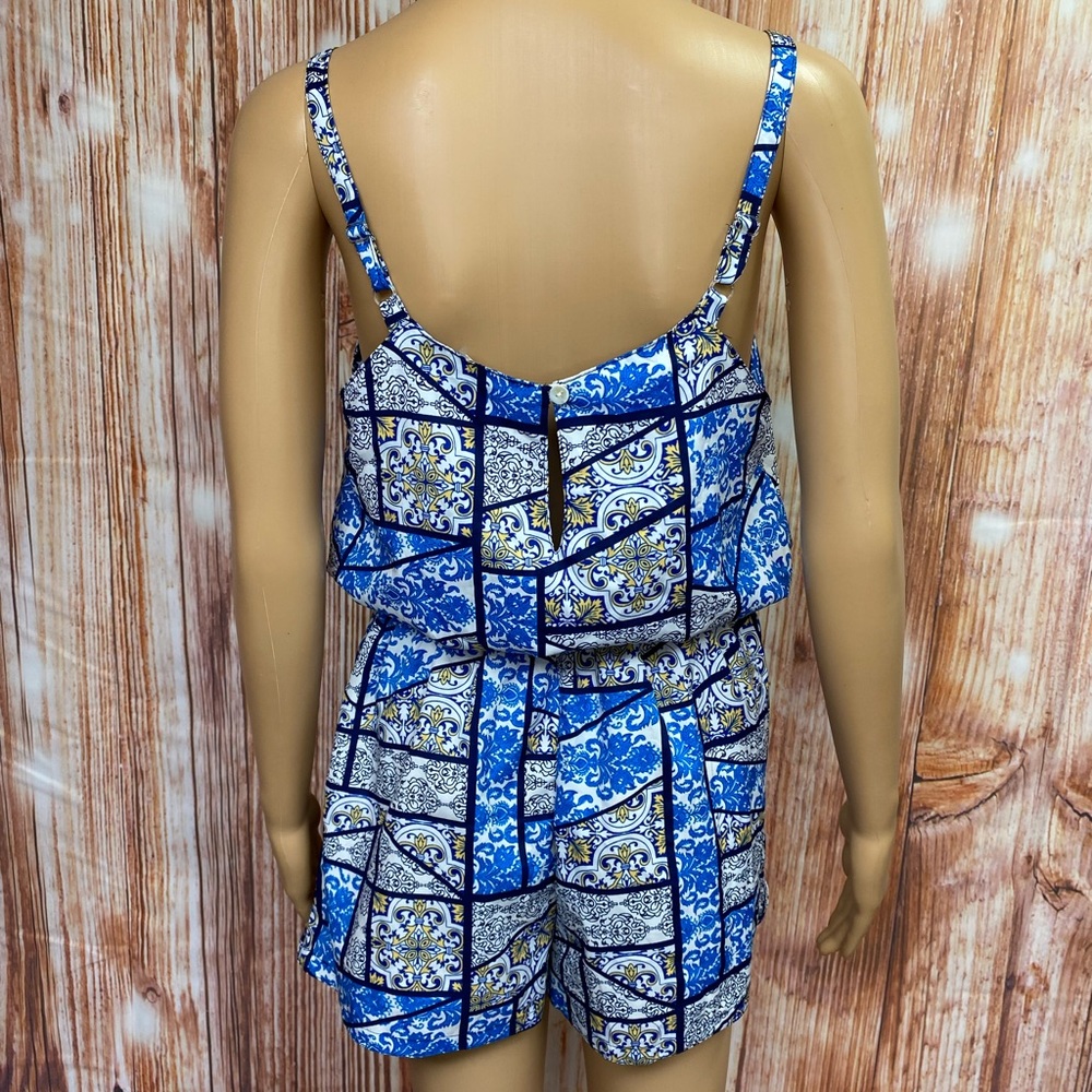 Thread Story Patchwork Print Romper - Picture 7 of 13